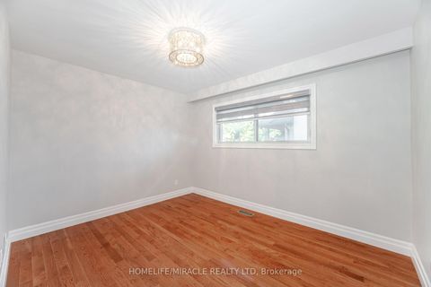 Photo 20 at 308 Third Line, WO West, Oakville