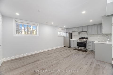 Photo 31 at 308 Third Line, WO West, Oakville