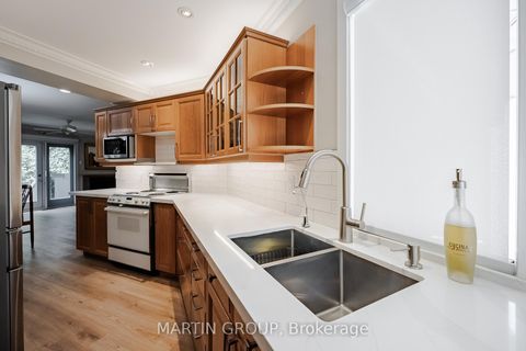 Photo 12 at 9 - 2065 Sixth Line, RO River Oaks, Oakville