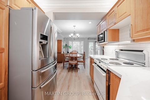 Photo 13 at 9 - 2065 Sixth Line, RO River Oaks, Oakville