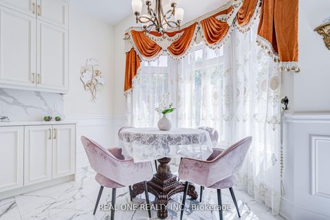 Photo 16 at 47 Milky Way Drive, Observatory, Richmond Hill