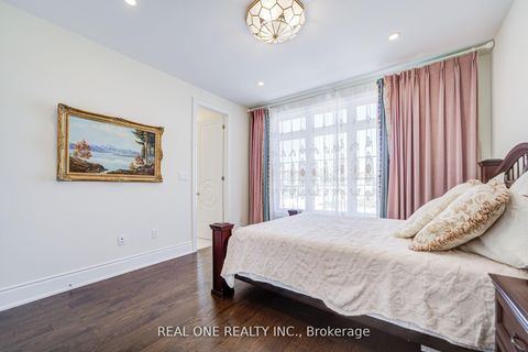 Photo 31 at 47 Milky Way Drive, Observatory, Richmond Hill