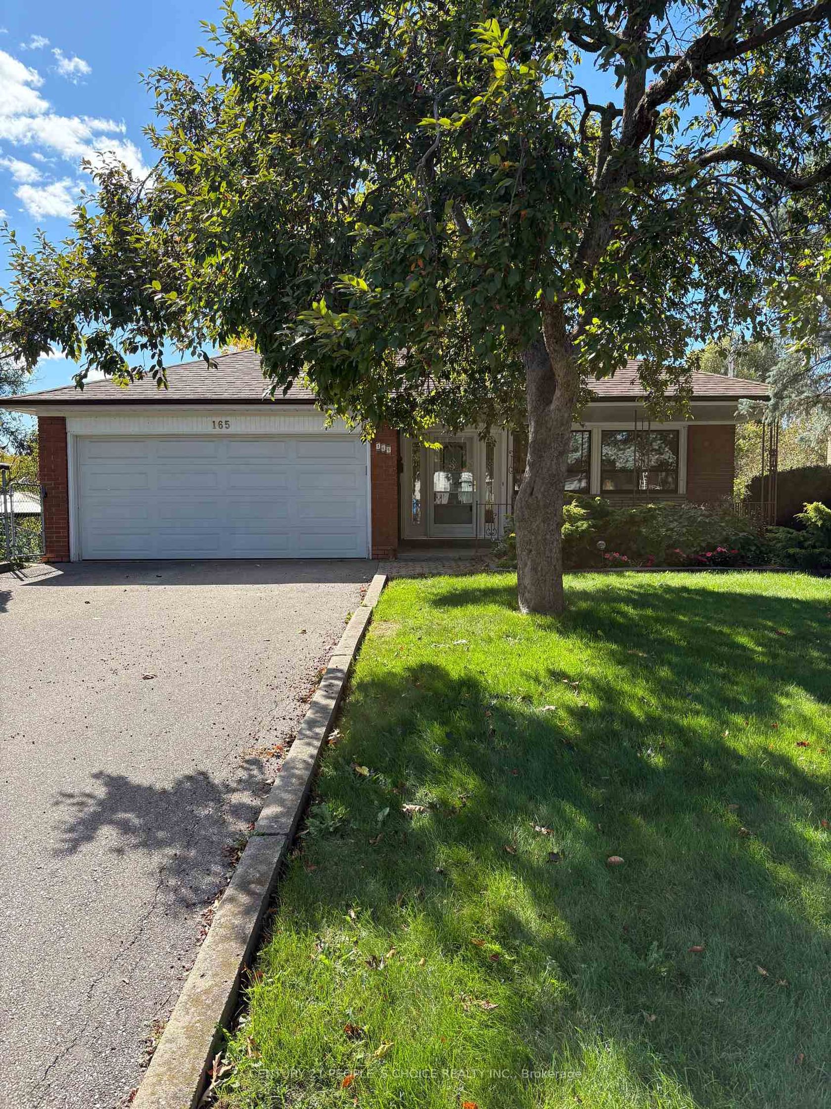 165 Verobeach Boulevard, Humbermede, Toronto 