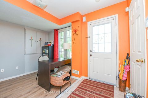 Photo 5 at 163 Torbarrie Road, CFB, Toronto