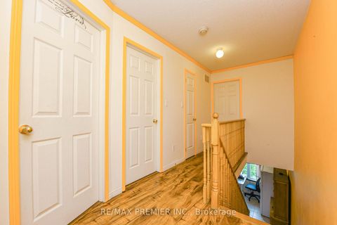 Photo 32 at 163 Torbarrie Road, CFB, Toronto Photo 32 at 163 Torbarrie Road, CFB, Toronto