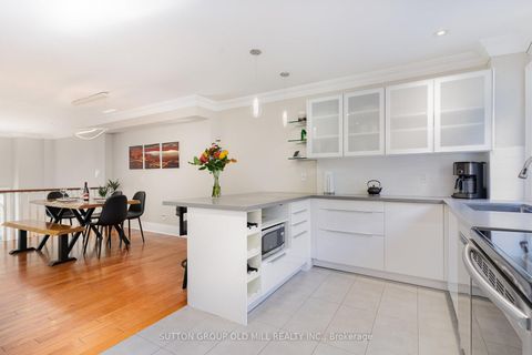 Photo 13 at 4 Hunter Avenue, Fairbank, Toronto