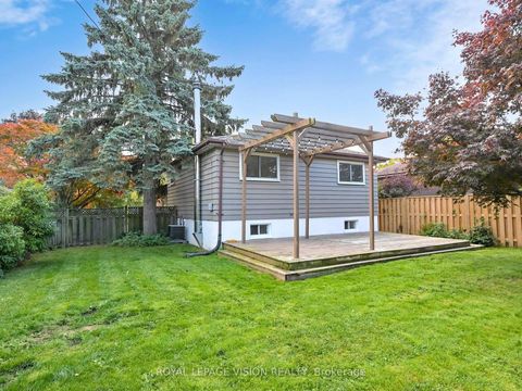 Photo 36 at 54 Bledlow Manor Drive, Guildwood, Toronto