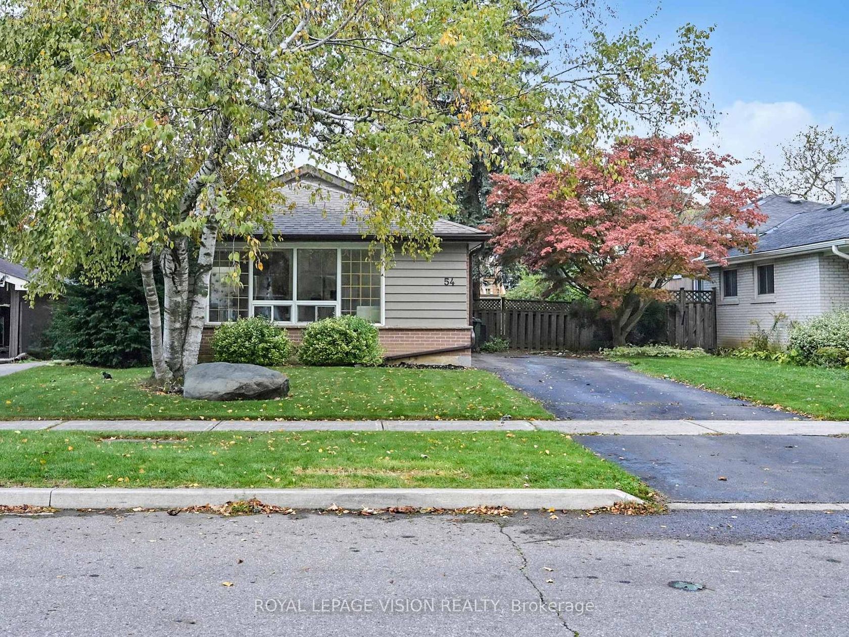 54 Bledlow Manor Drive, Guildwood, Toronto 