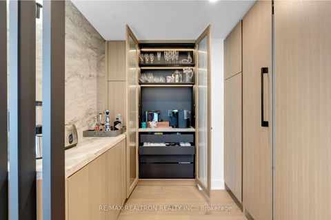 Photo 14 at PENTHOUSE - 3803 - 2916 Highway 7 Road, Concord, Vaughan