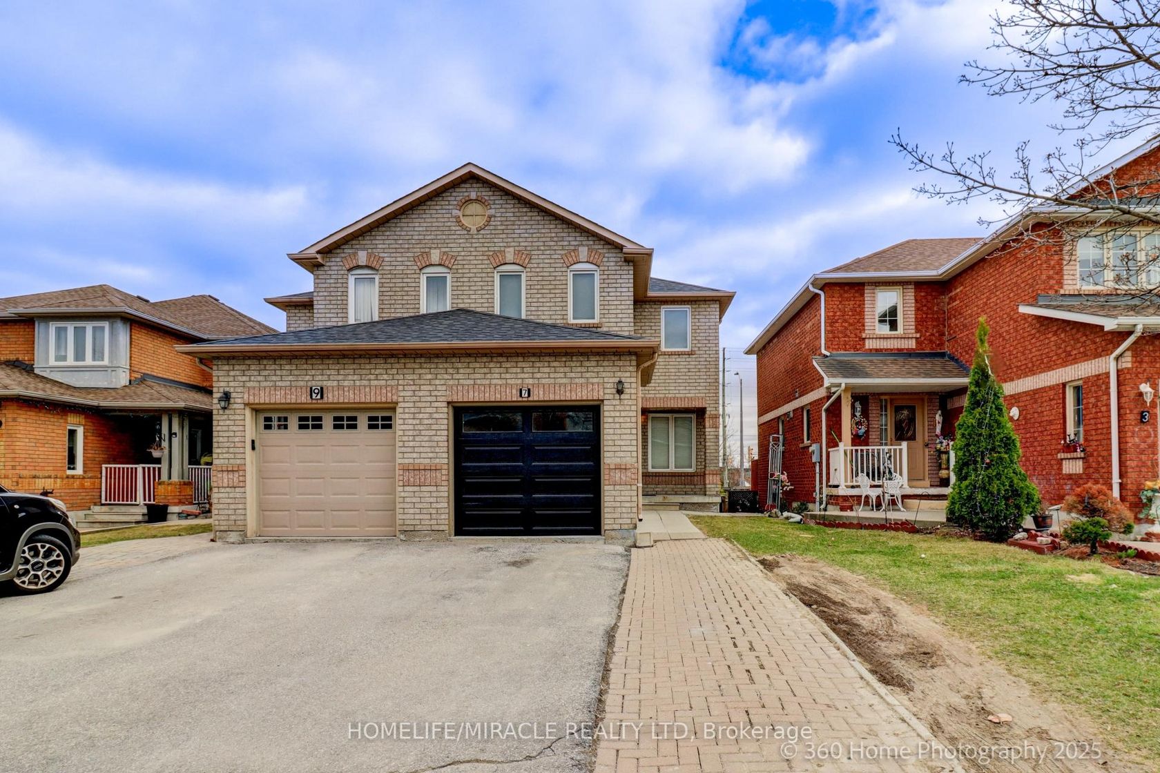 7 Creekwood Court, West Woodbridge, Vaughan 