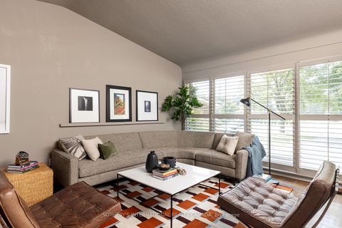 Photo 11 at 60 Doonaree Drive, Donalda, Toronto