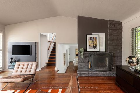 Photo 12 at 60 Doonaree Drive, Donalda, Toronto