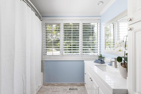 Photo 19 at 60 Doonaree Drive, Donalda, Toronto