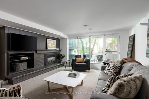 Photo 31 at 60 Doonaree Drive, Donalda, Toronto