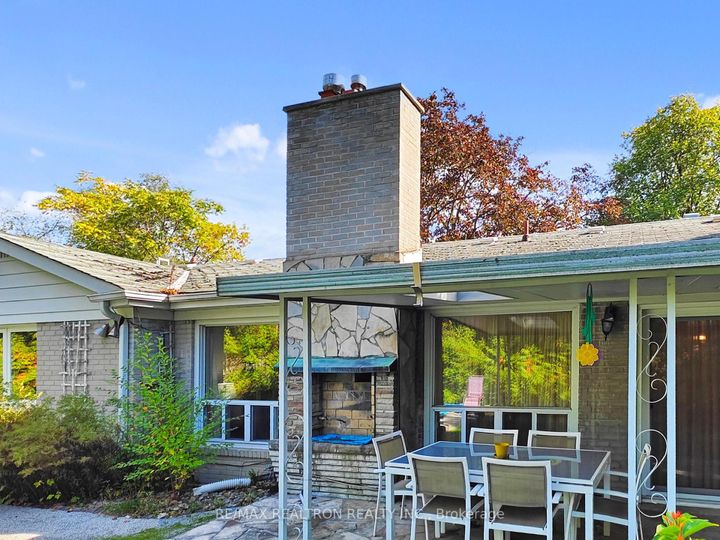 Photo 18 at 46 Palomino Crescent, Bayview Village, Toronto