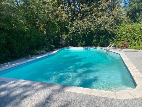 Photo 16 at 46 Palomino Crescent, Bayview Village, Toronto
