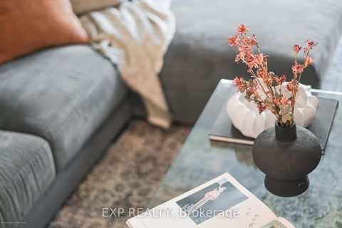 Photo 14 at 527 - 109 Front Street E, Waterfront Communities C8, Toronto