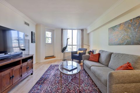 Photo 4 at 408 - 955 Millwood Road, Leaside, Toronto