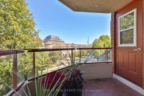 Photo 5 at 408 - 955 Millwood Road, Leaside, Toronto