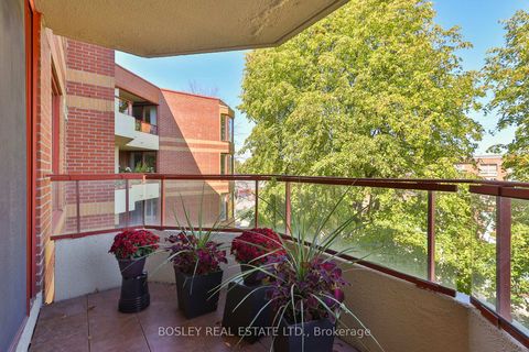 Photo 7 at 408 - 955 Millwood Road, Leaside, Toronto