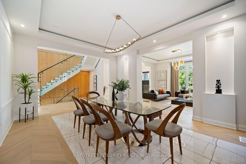 Photo 11 at 207 Ellerslie Avenue, Willowdale West, Toronto