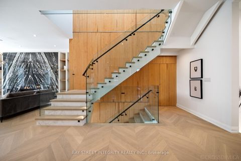 Photo 12 at 207 Ellerslie Avenue, Willowdale West, Toronto