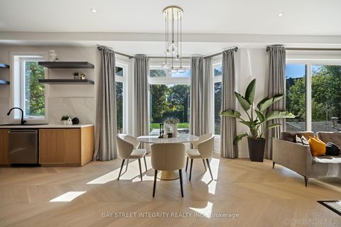 Photo 16 at 207 Ellerslie Avenue, Willowdale West, Toronto