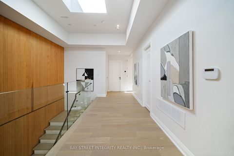 Photo 22 at 207 Ellerslie Avenue, Willowdale West, Toronto