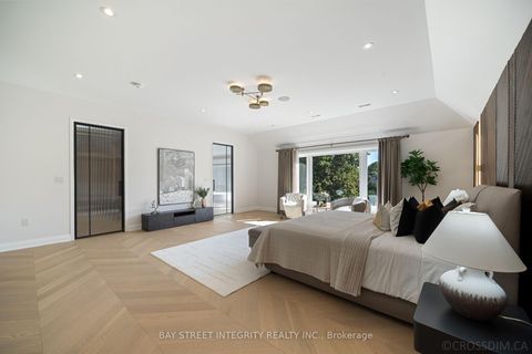 Photo 24 at 207 Ellerslie Avenue, Willowdale West, Toronto