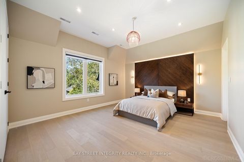 Photo 36 at 207 Ellerslie Avenue, Willowdale West, Toronto