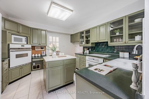 Photo 7 at 206 Sloane Avenue, Victoria Village, Toronto