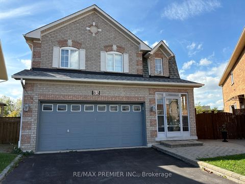 Photo 1 at 85 Meadow Oak Place, Pelmo Park W4, Toronto Photo 1 at 85 Meadow Oak Place, Pelmo Park W4, Toronto