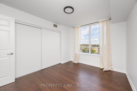 Photo 14 at 1114 - 1369 Bloor Street W, Dufferin Grove, Toronto