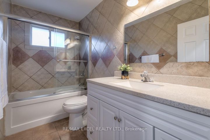 Photo 24 at 91 Wayne Avenue, Centennial, Oshawa