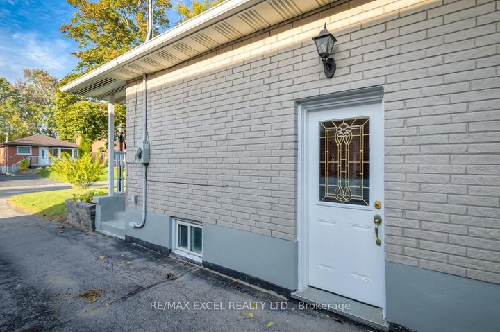 Photo 31 at 91 Wayne Avenue, Centennial, Oshawa