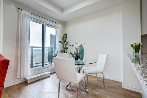 Photo 10 at 364 - 515 Kingbird Grove, Rouge E11, Toronto