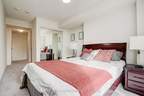 Photo 15 at 364 - 515 Kingbird Grove, Rouge E11, Toronto