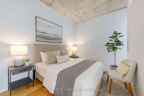 Photo 12 at 601 - 38 Niagara Street, Waterfront Communities C1, Toronto