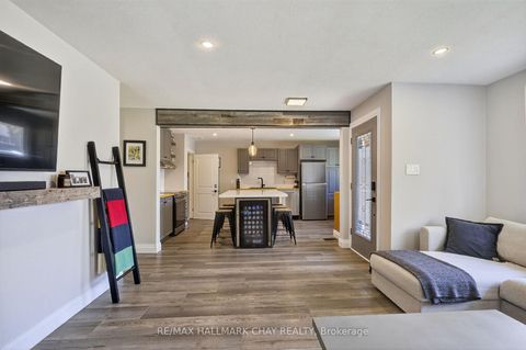 Photo 3 at 64 Marion Crescent, Wellington, Barrie