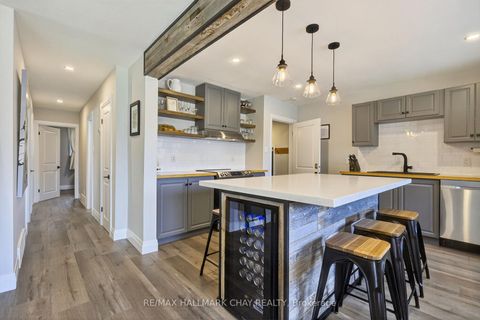 Photo 4 at 64 Marion Crescent, Wellington, Barrie
