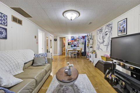Photo 15 at 64 Marion Crescent, Wellington, Barrie