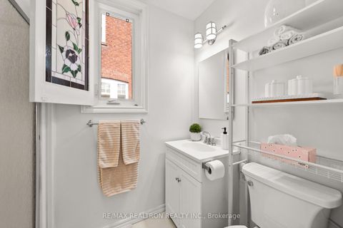 Photo 18 at 111 Fifth Street, New Toronto, Toronto