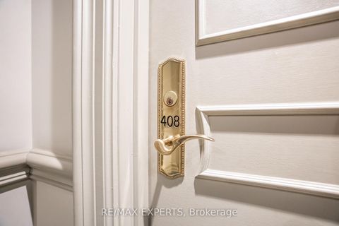 Photo 10 at 408 - 53 Woodbridge Avenue N, East Woodbridge, Vaughan