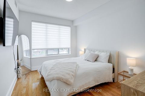 Photo 22 at 408 - 53 Woodbridge Avenue N, East Woodbridge, Vaughan