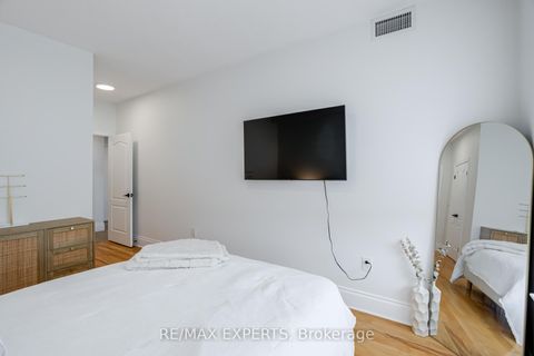 Photo 23 at 408 - 53 Woodbridge Avenue N, East Woodbridge, Vaughan