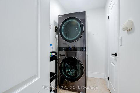 Photo 31 at 408 - 53 Woodbridge Avenue N, East Woodbridge, Vaughan