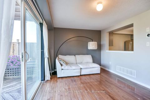 Photo 9 at 71 Goodwin Drive, Painswick South, Barrie