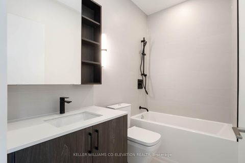 Photo 3 at 818 - 689 The Queensway Street, Queensway, Toronto