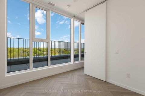 Photo 13 at 818 - 689 The Queensway Street, Queensway, Toronto