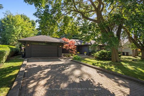 Photo 1 at 416 The Kingsway, Rosethorn, Toronto